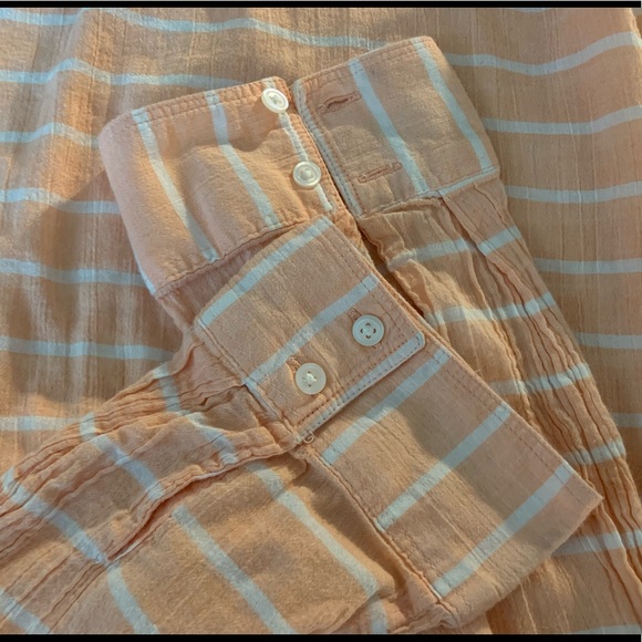 ✨3 for $25✨Gauzy St. John’s Bay tunic - Picture 7 of 9